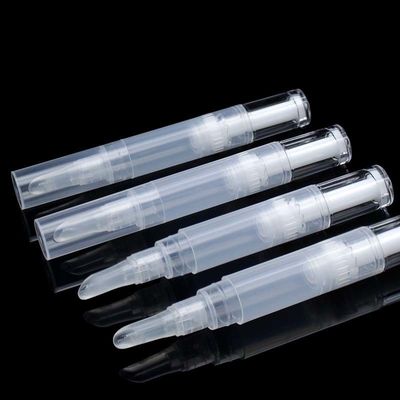 अच्छी कीमत Plastic Twist Up Lipliner Tube Empty Pen For BB Cream Eye Essence Soft Cosmetic Tube Packaging ऑनलाइन