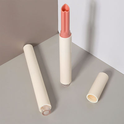 अच्छी कीमत Cosmetic Packaging 2ml Multi Color Plastic Press Lipstick Tubes Lip Balm Lipstick Container ऑनलाइन